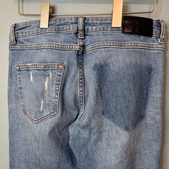 Zara Straight Leg Cropped Fringe Hem Distressed Jeans. Mid Rise. Size 28 - Picture 8 of 12